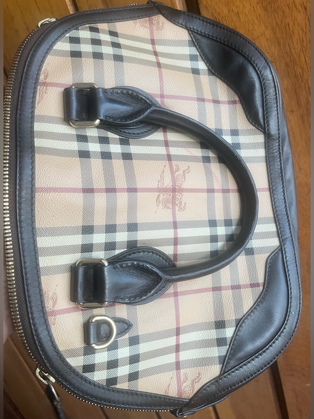 Burberry bag - Picture 9 of 15